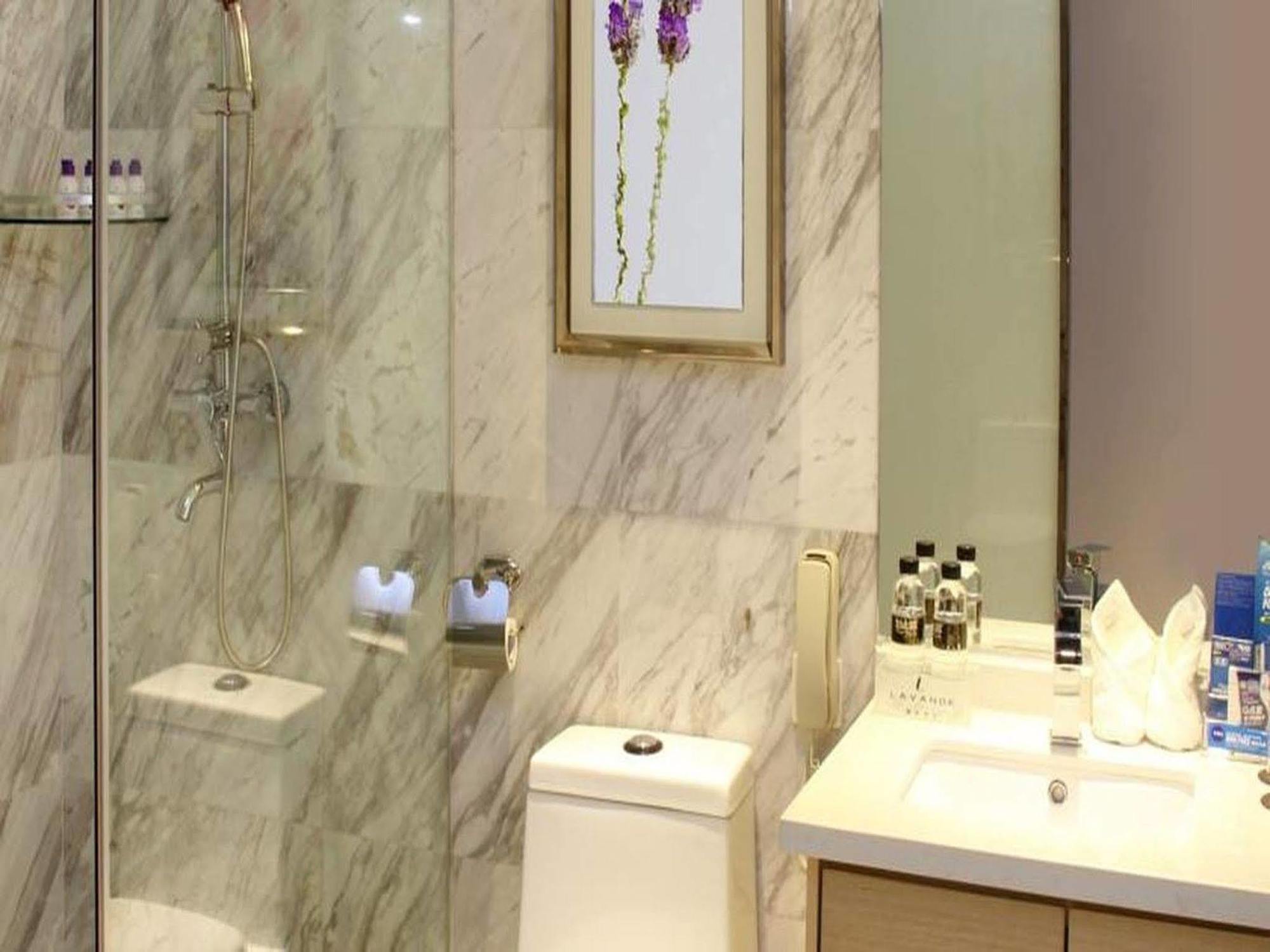 Lavande Hotel Zhuhai Gongbei Port Of Entry Zewnętrze zdjęcie